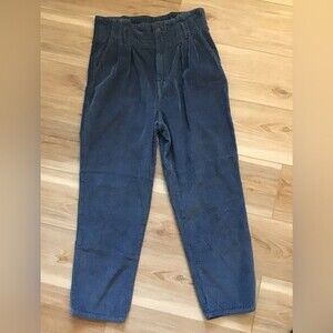 Abercrombie &Fitch Highwaisted Corduroy Pants 8